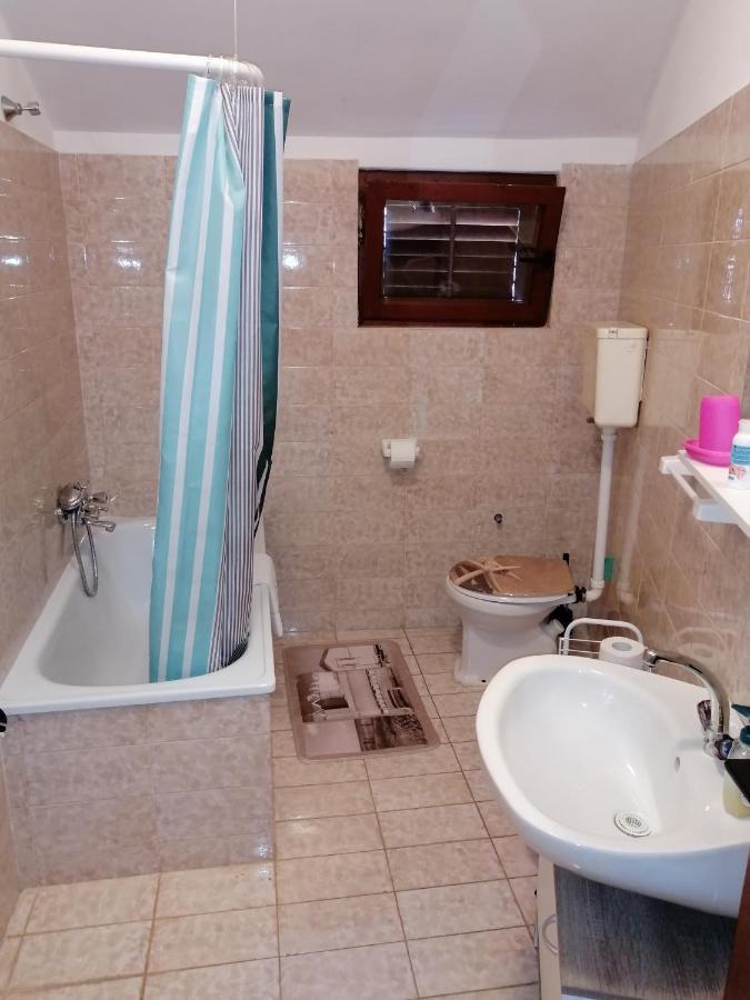 Apartments Stjepic Sukošan 외부 사진