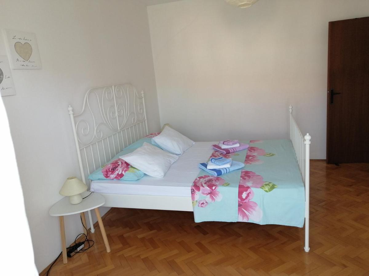 Apartments Stjepic Sukošan 외부 사진