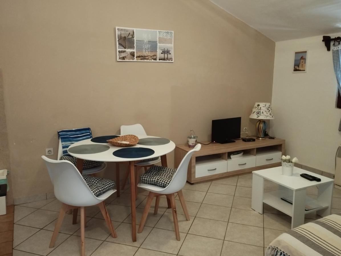 Apartments Stjepic Sukošan 외부 사진